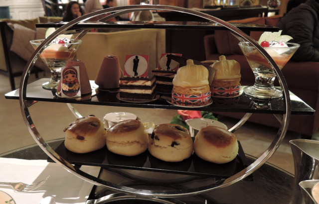 Jumeirah Carlton Tower