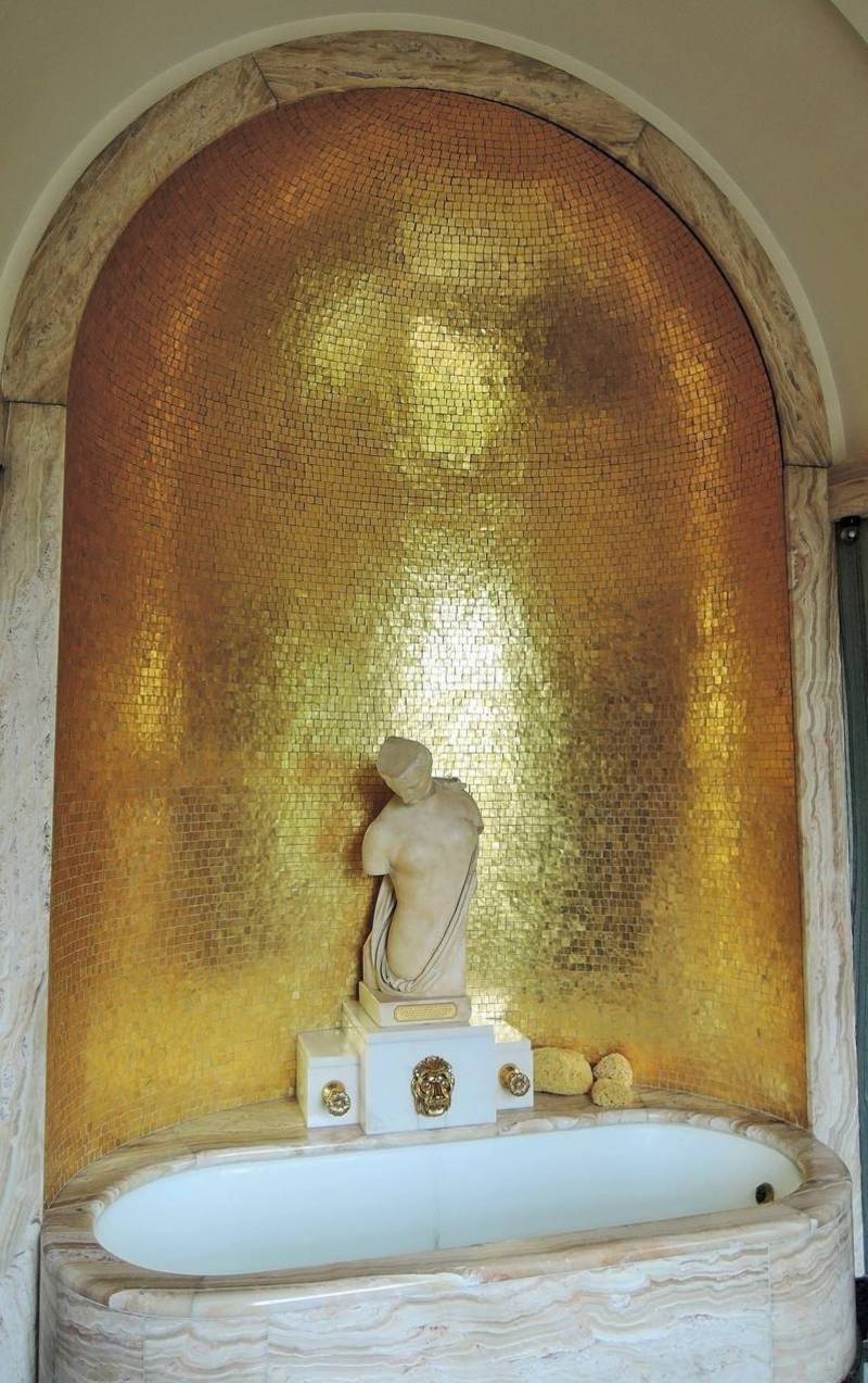 Eltham Palace - Virginias Bathroom