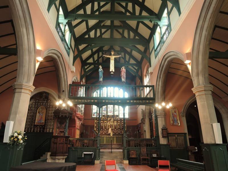 Bedford Park St Michael and All Angels Church