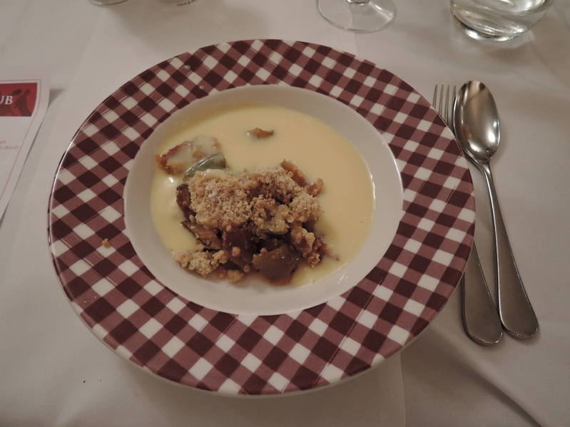 Pudding Club - apple crumble