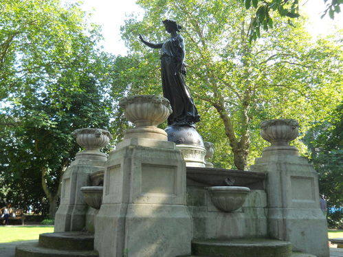 West Smithfield Rotunda Garden