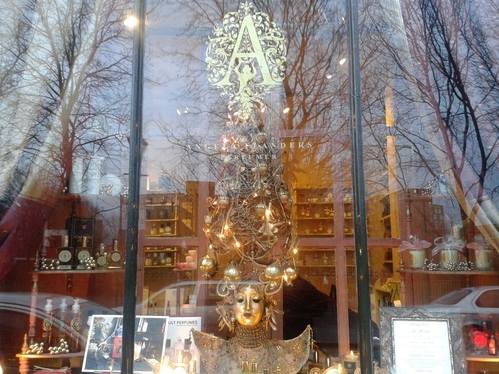 Columbia Road - Angela Flanders