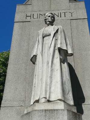 Edith Cavell Statue