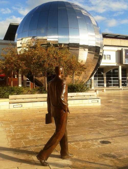 cary grant comes home festival bristol - millennium square (2)