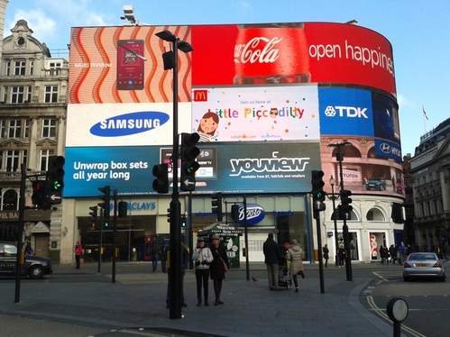 Christmas Day in London Piccadilly Circus